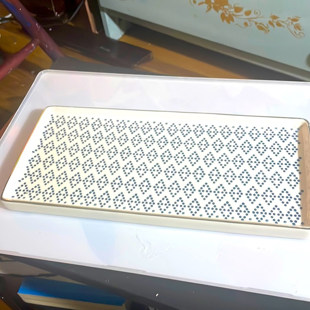 Threshold stoneware tray hand wash only 14x7